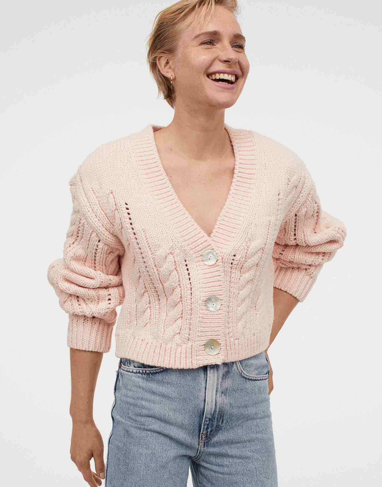 Κοντή πλεκτή ζακέτα με πλεξούδες, 39,99€, H&M