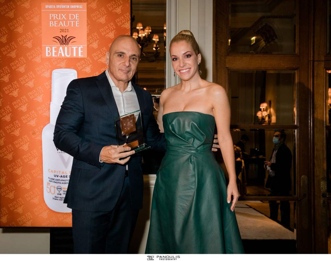 Ο Τόλης Γιακουμάκης (L'Oreal Cosmetique Active) και η Μαρία Αναστασοπούλου.