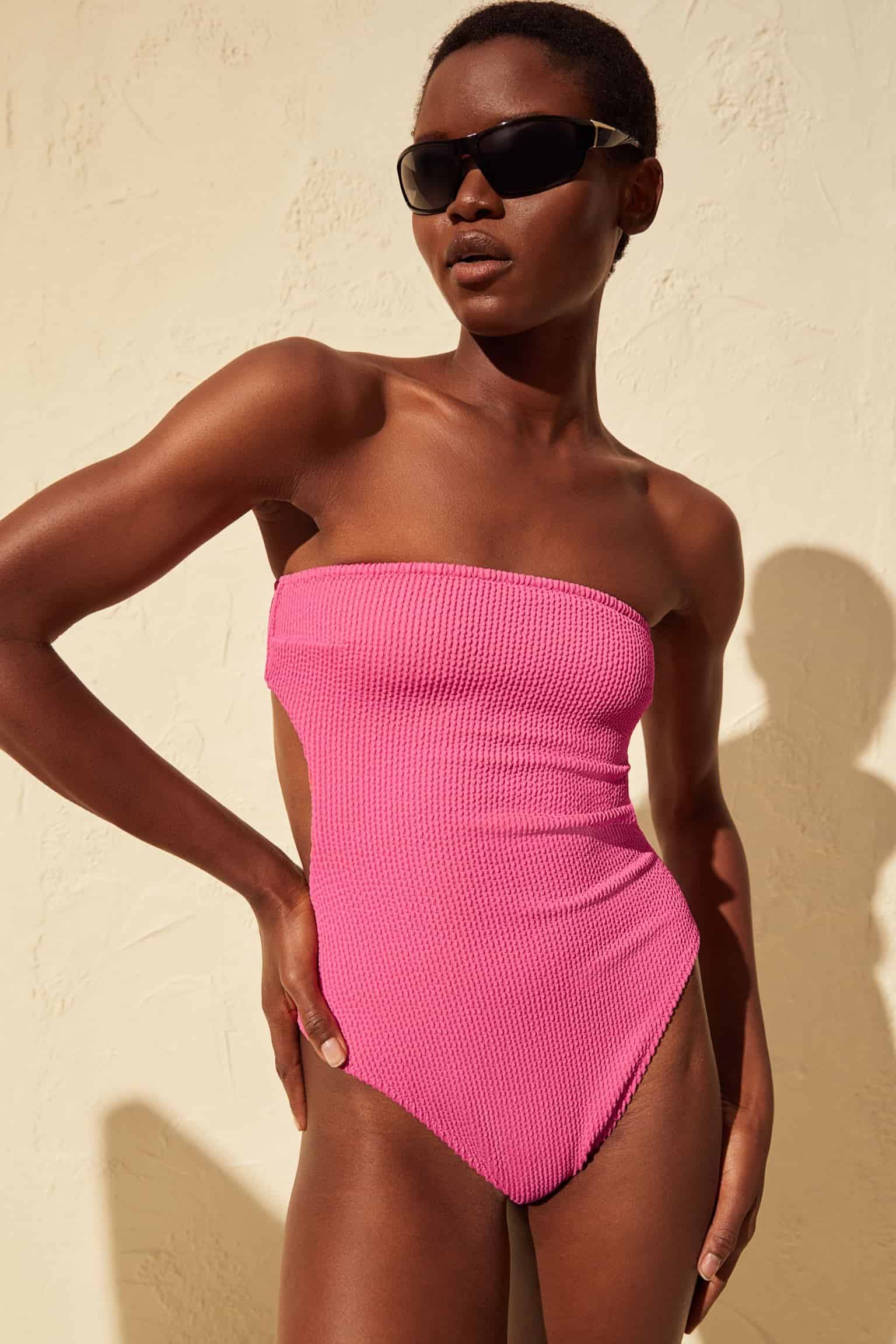 Strapless oλόσωμο μαγιό, 29.99€, h&m