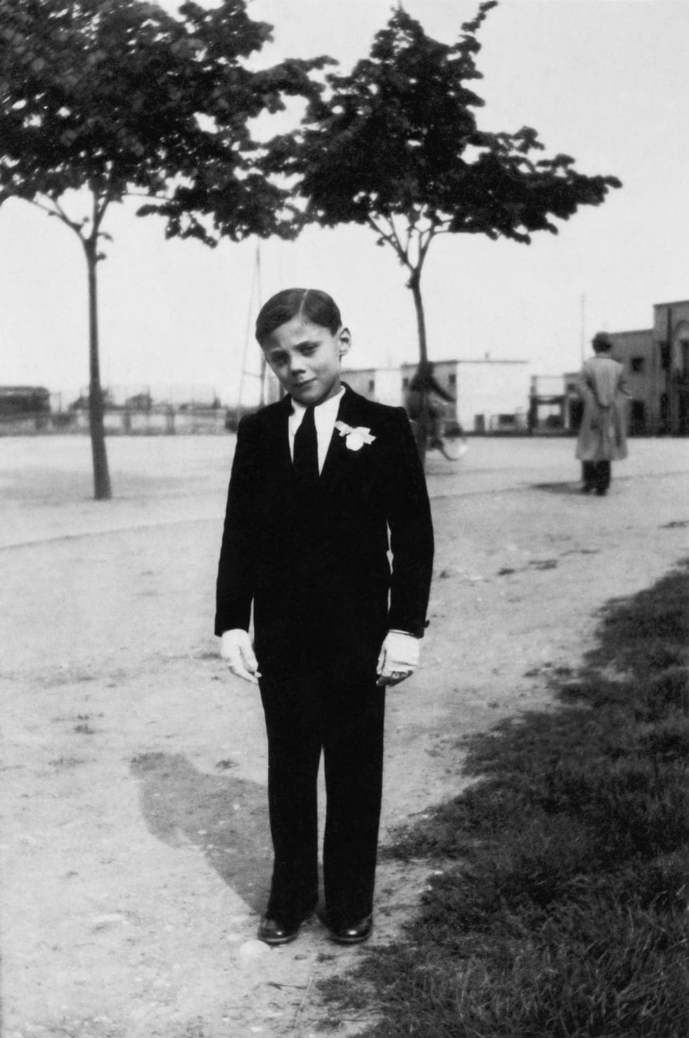 Ο Giorgio Armani το 1942, σε ηλικία 8 ετών.