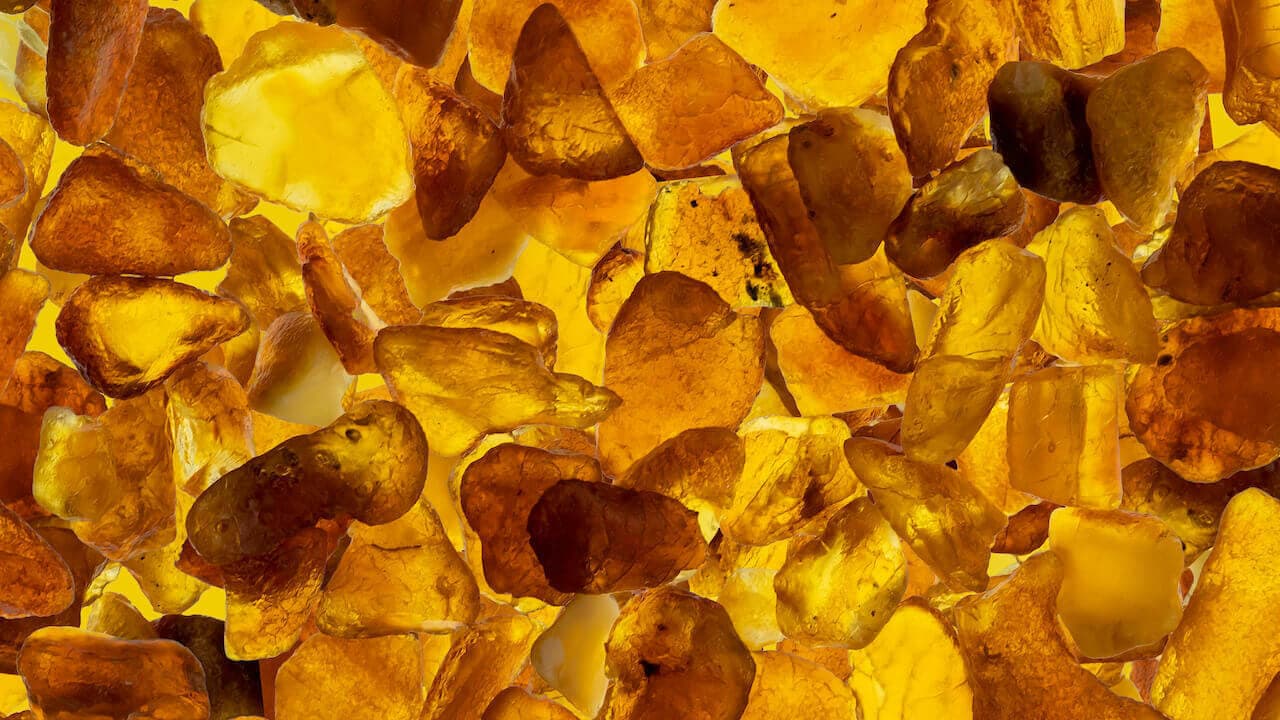Kεχριμπάρι, Baltic Amber Stones