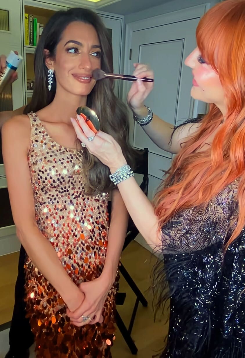 Η Αmal Clooney με μακιγιάζ από την Charlotte Tilbury