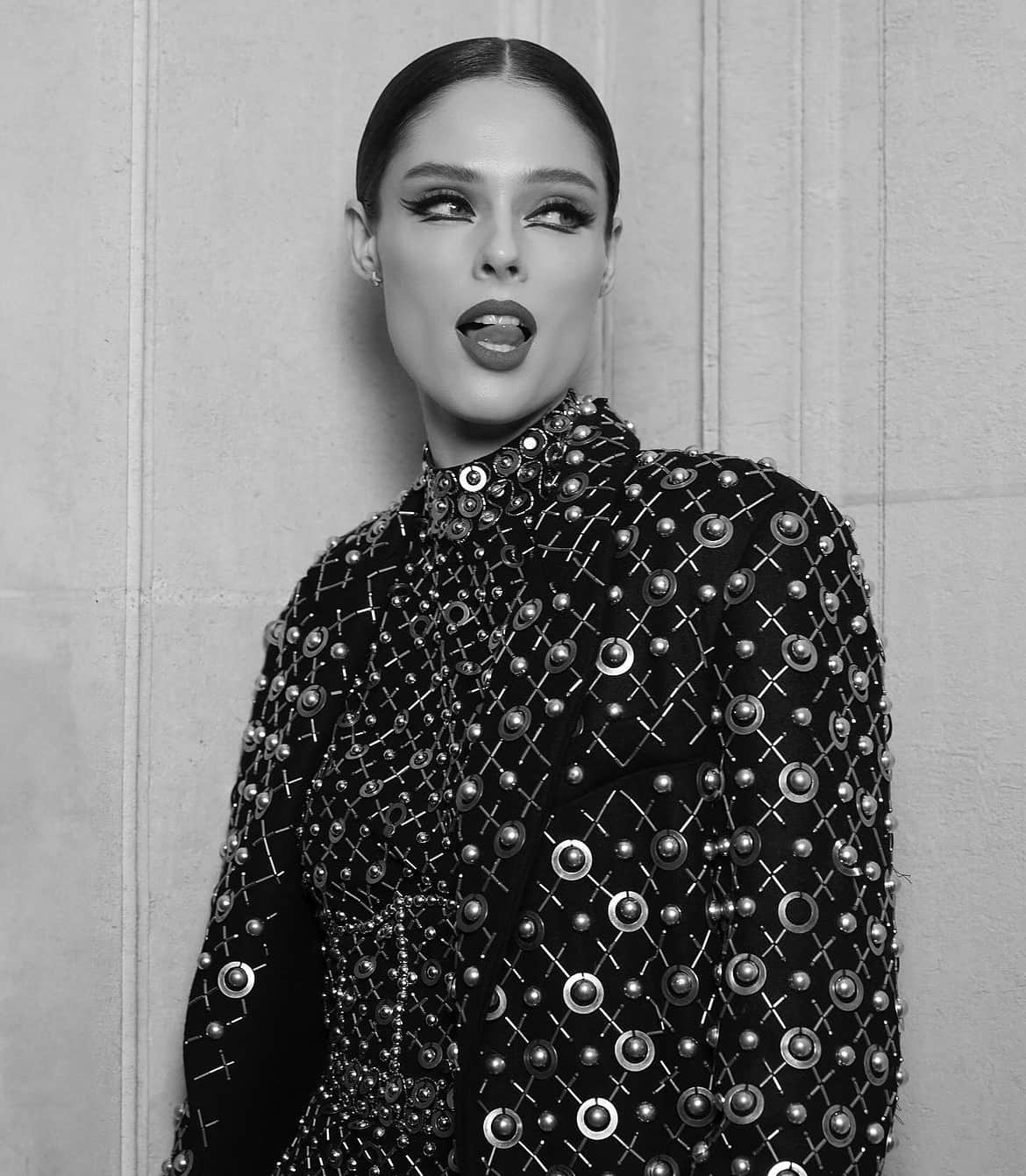 H Coco Rocha με μακιγιάζ από τον Sir John