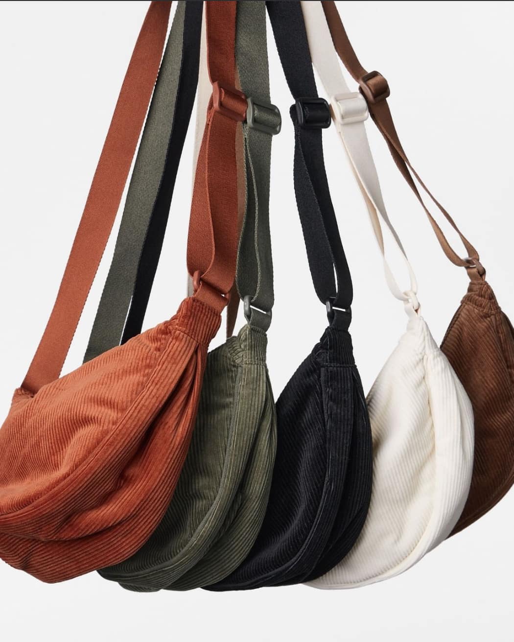Uniqlo, "it" cross body bags