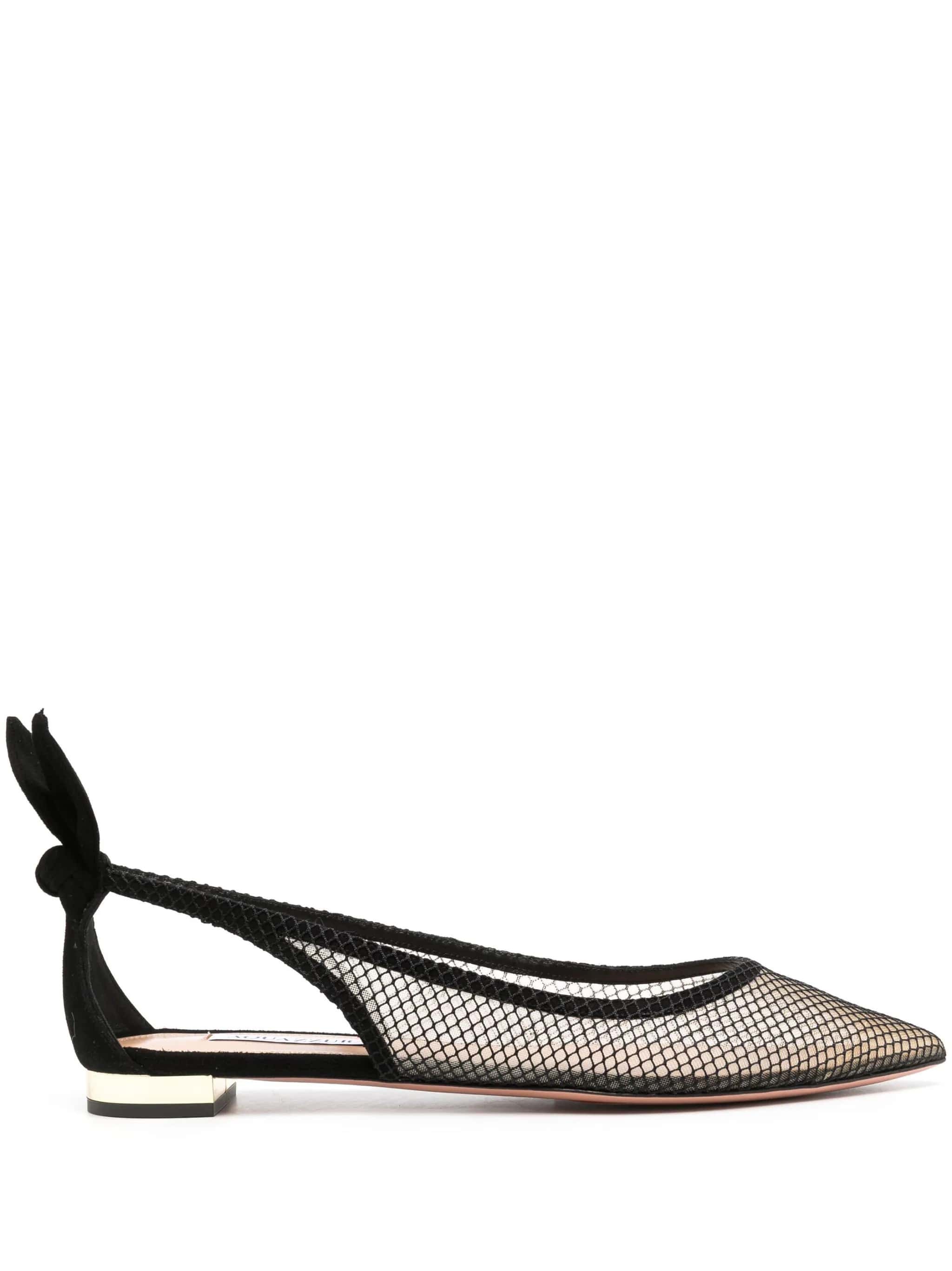 Παπούτσια φλατ “Mary Jane”, Aquazzura, 313 € από 625 €, FARFETCH
