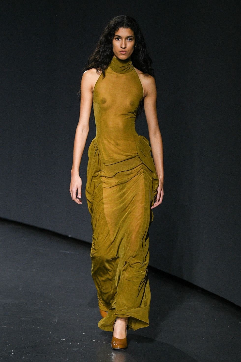 16Arlington fw24
