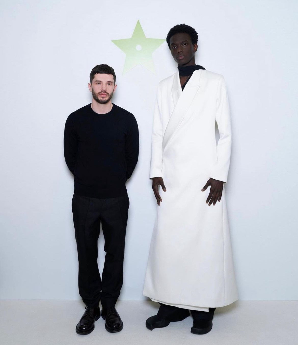 O Aaron Esh στα LVMH 2023