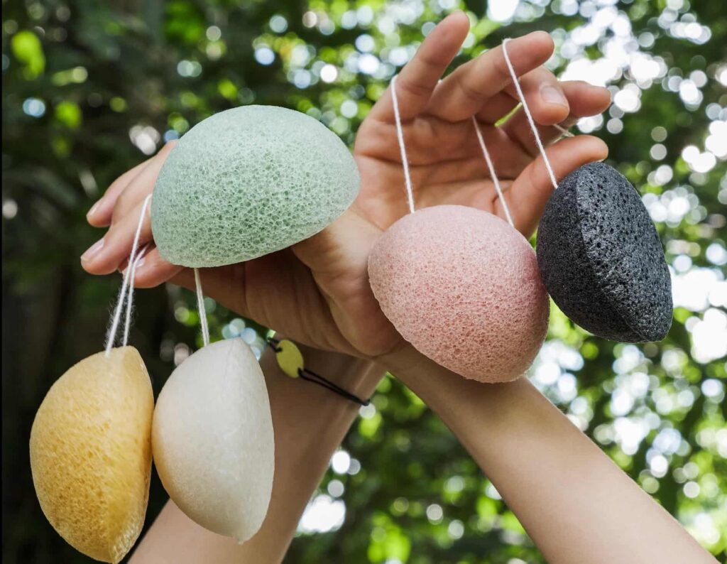 Κonjac Sponges: Η παραδοσιακή ασιατική μέθοδος καθαρισμού που θα λατρέψεις 3 Κonjac Sponges: Η παραδοσιακή ασιατική μέθοδος καθαρισμού που θα λατρέψεις