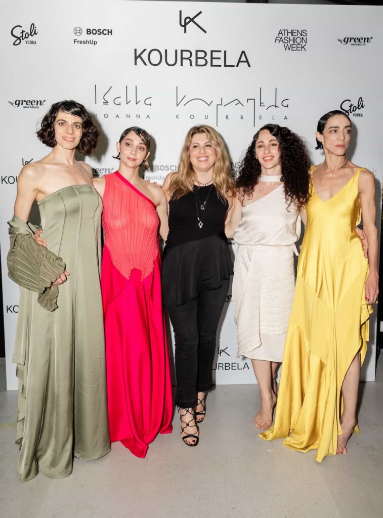 Ολοκληρώθηκε με επιτυχία η 34η Athens Fashion Week 7 Ολοκληρώθηκε με επιτυχία η 34η Athens Fashion Week