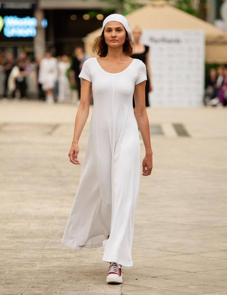 Ολοκληρώθηκε με επιτυχία η 34η Athens Fashion Week 9 Ολοκληρώθηκε με επιτυχία η 34η Athens Fashion Week