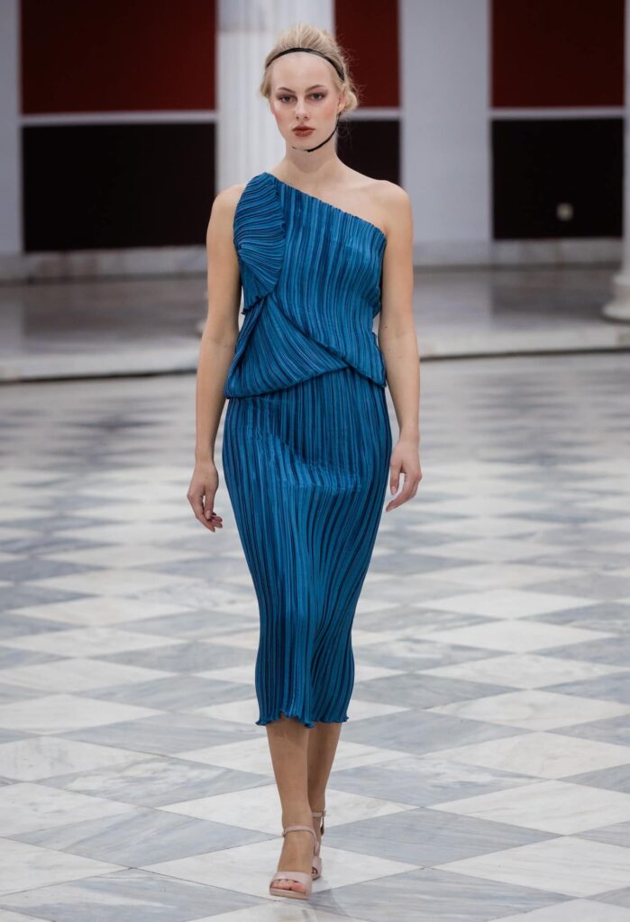 Ολοκληρώθηκε με επιτυχία η 34η Athens Fashion Week 4 Ολοκληρώθηκε με επιτυχία η 34η Athens Fashion Week