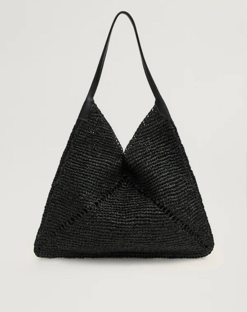 Επίπεδη tote τσάντα από ράφια με δέρμα 129.00 € , MASSIMO DUTTI
