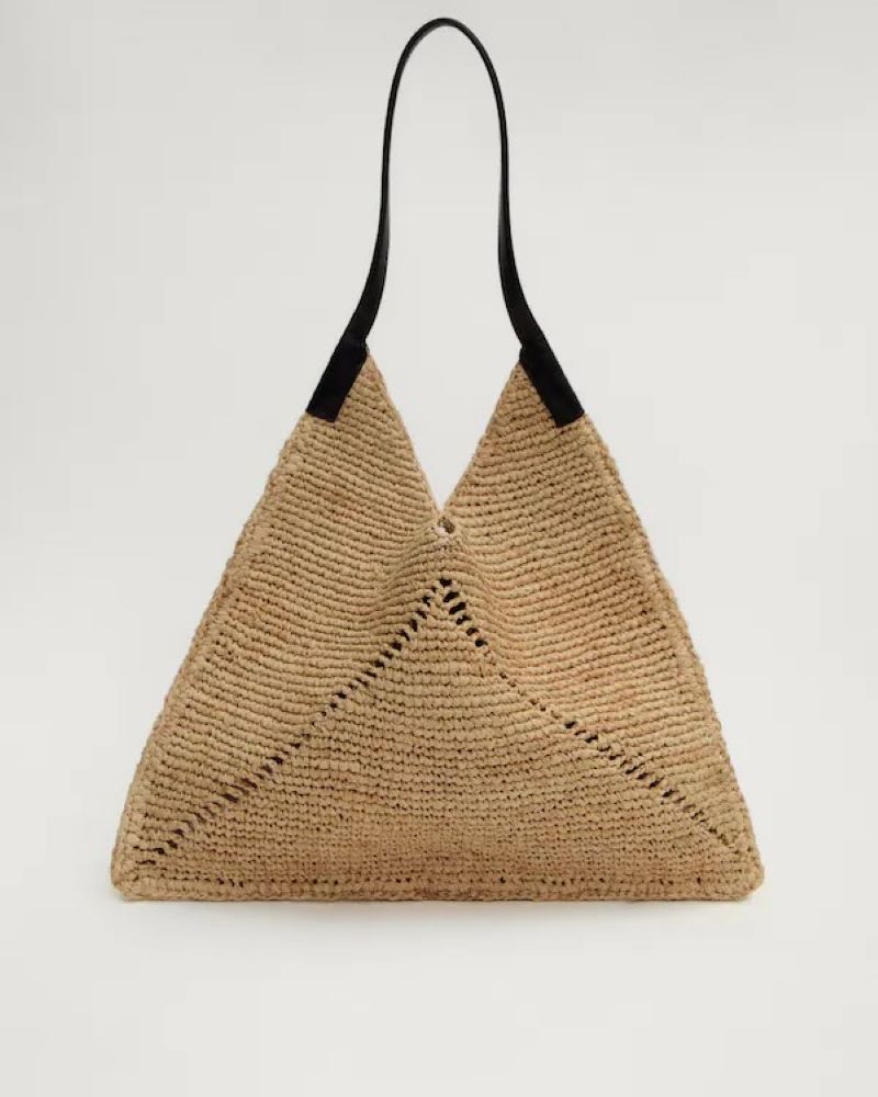 Επίπεδη tote τσάντα από ράφια με δέρμα 129.00 € , MASSIMO DUTTI