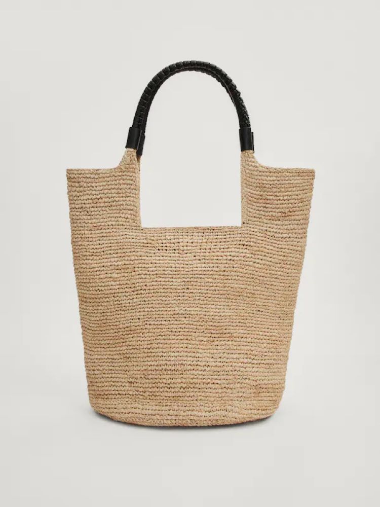 Τote τσάντα με δερμάτινο λουρί 149.00 € , MASSIMO DUTTI