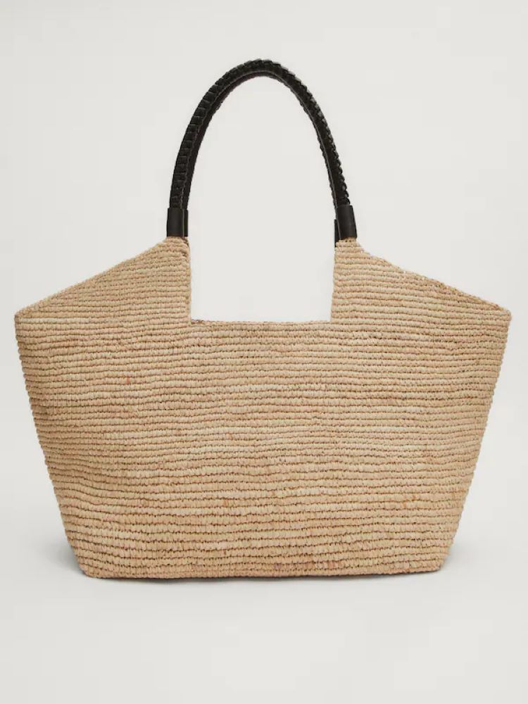 Τote τσάντα από ράφια με δερμάτινα λουριά 149.00 € , MASSIMO DUTTI