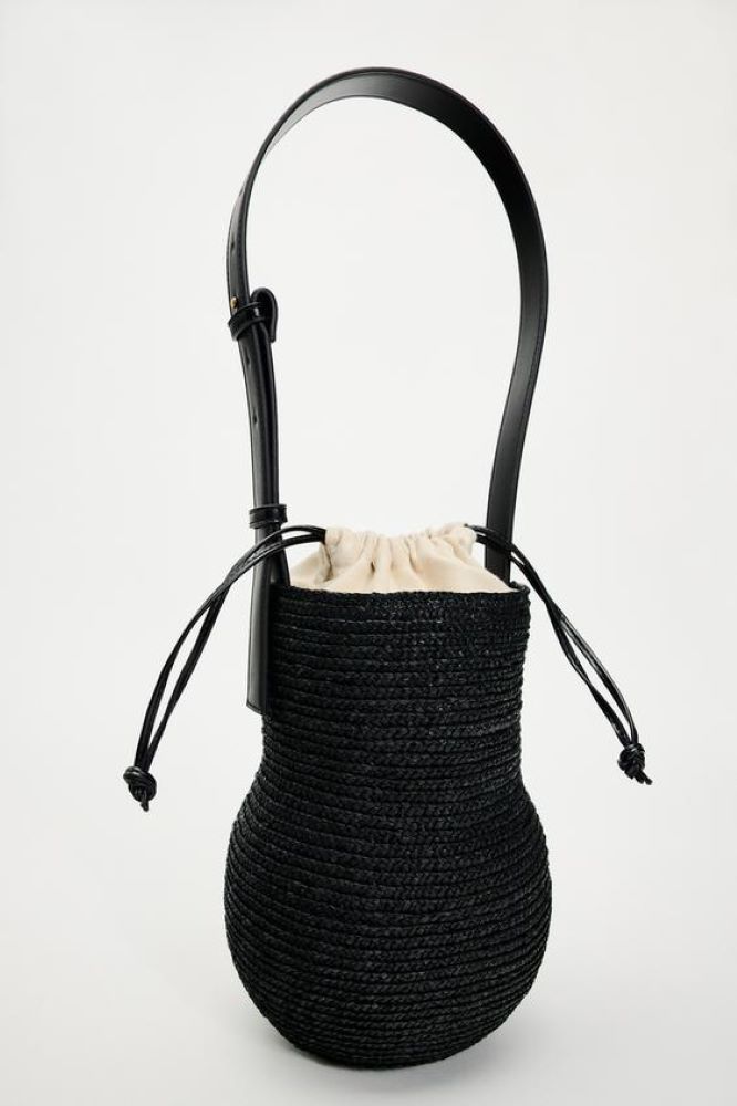 Τσάντα καλάθι 39.95 € , ZARA